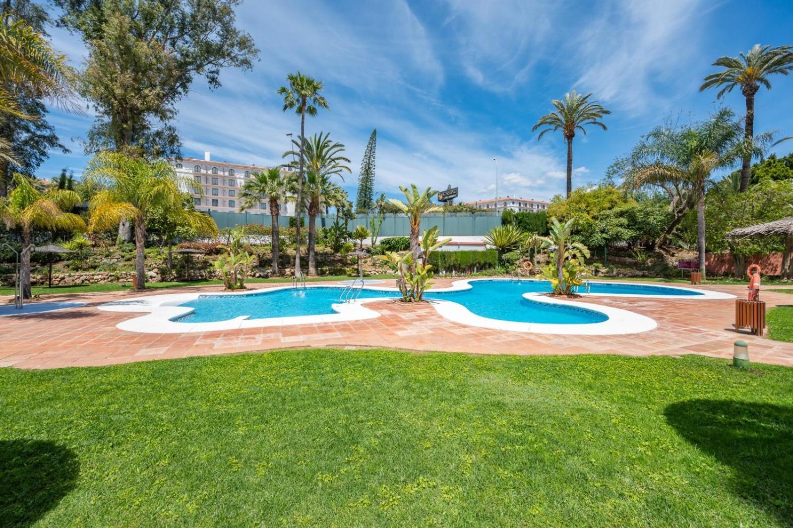 2 Bedroom Apartment In Medina Garden - Puerto Banus Marbellac Extérieur photo